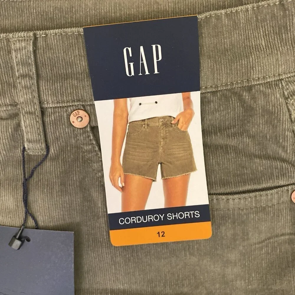 GAP Women's Corduroy Shorts 4